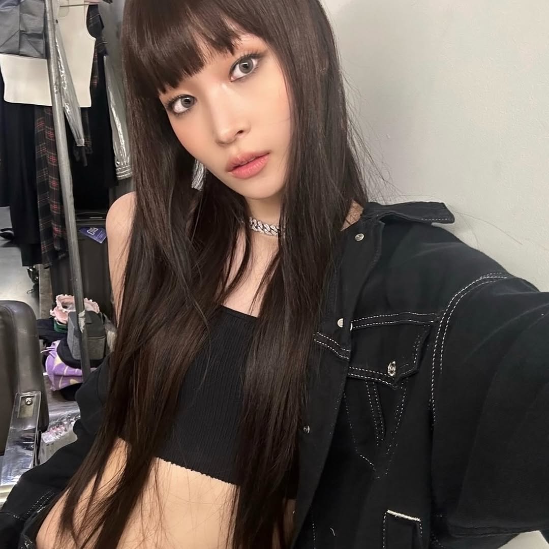 올데프 애니가 착용한 레인드랍 쥬얼리